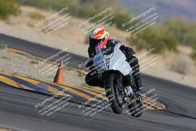 media/Nov-05-2022-SoCal Trackdays (Sat) [[f8d9b725ab]]/Turn 5 (940am)/